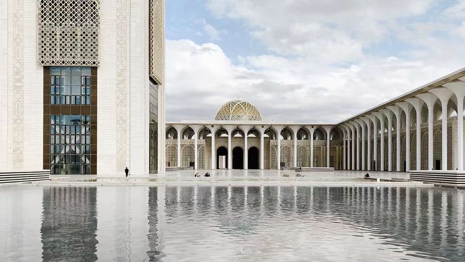 Algeria grand mosquée DJAMAA EL DJAZAIR